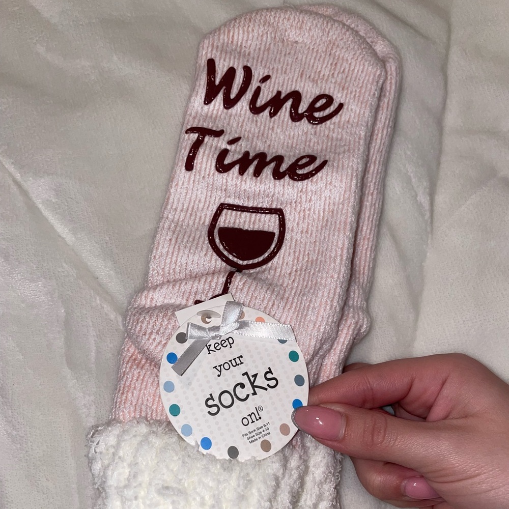Wine Rime Fluffy Socks 🧦